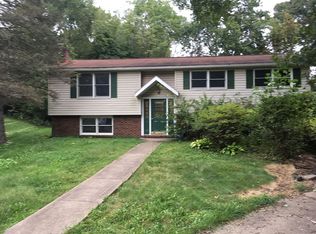317 Penn Lear Ct, Monroeville, PA