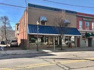 26 S Main St, Carbondale, PA 18407