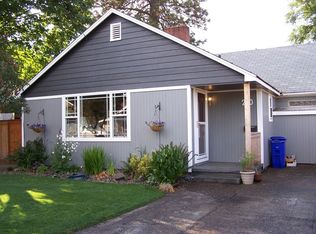 250 W Clarendon St, Gladstone, OR