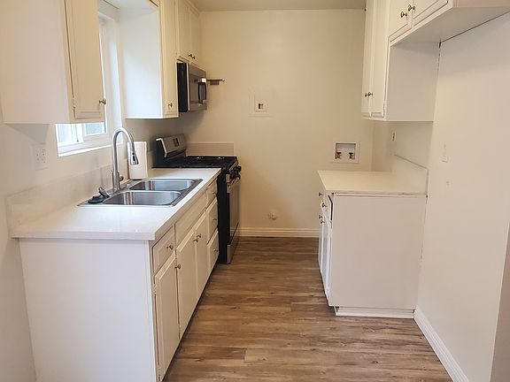 Microwave and Laundry hookup for apartment stack unit