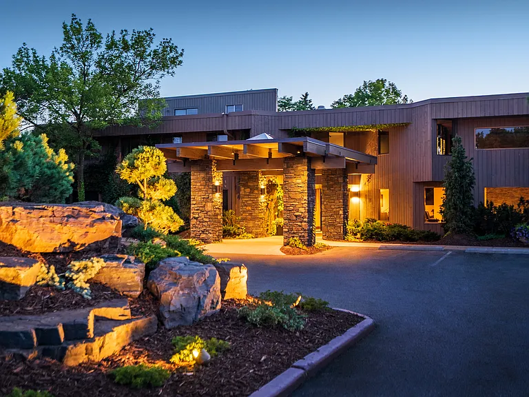 Cedars of Edina entrance