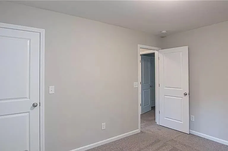 14010 Clayborn St — Photo 16
