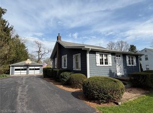 11915 Aquilla Rd, Chardon, OH 44024