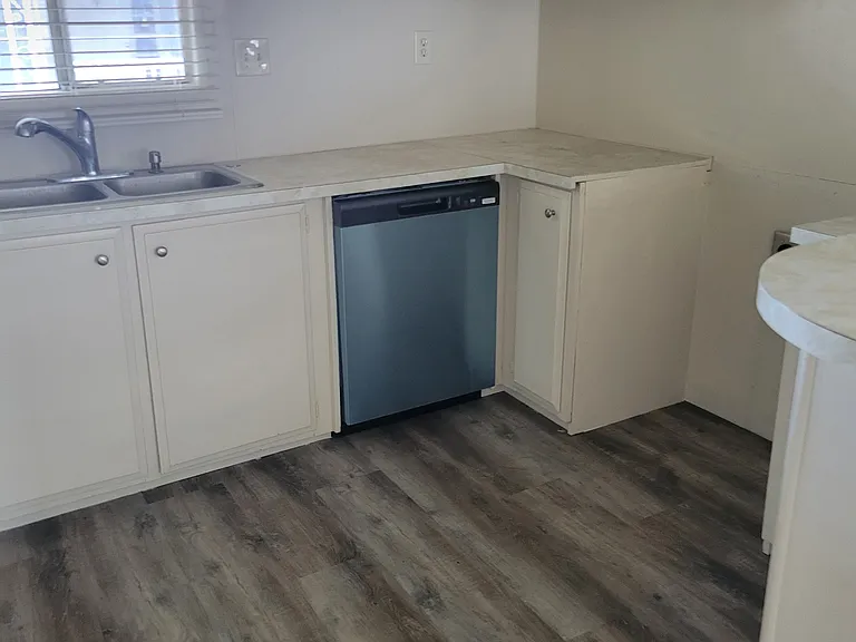2307 Oakdale Rd #60 — Photo 2