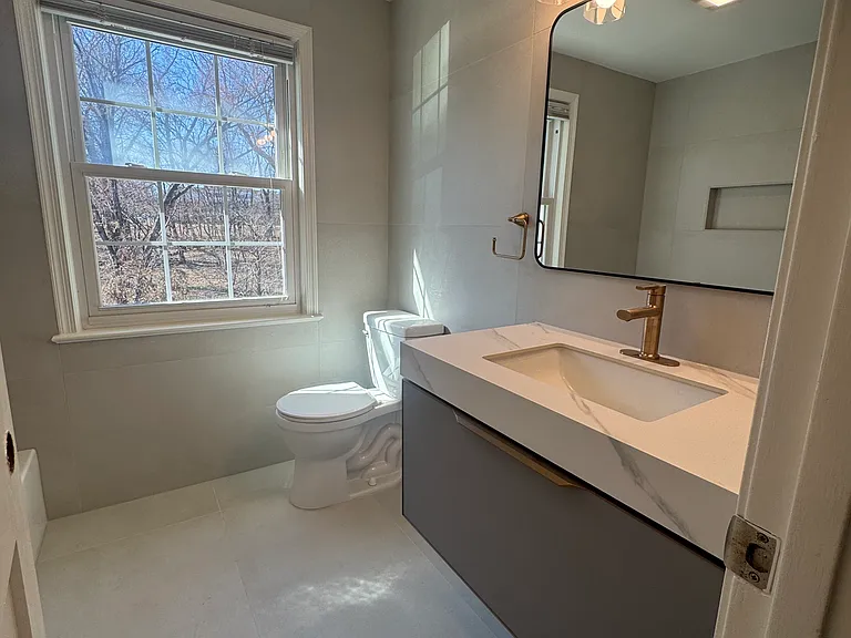 19100 Annapolis Way — Photo 17