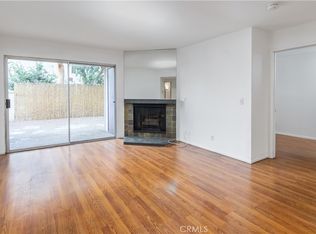 20253 Keswick St APT 103, Winnetka, CA 91306