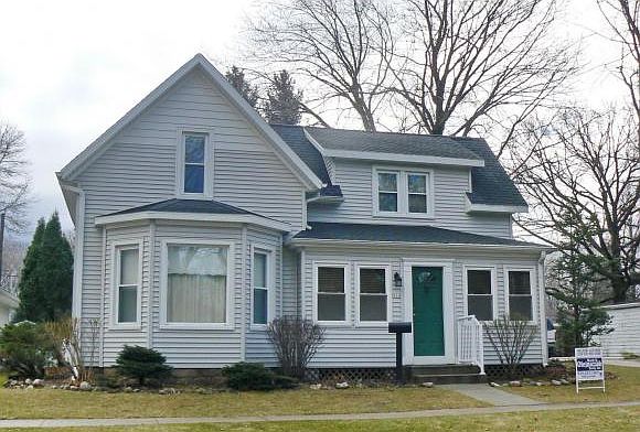 1st image of 614 N Erie St