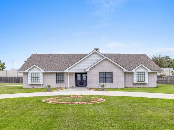 1612 Woodland Dr, Lake Charles, LA 70605