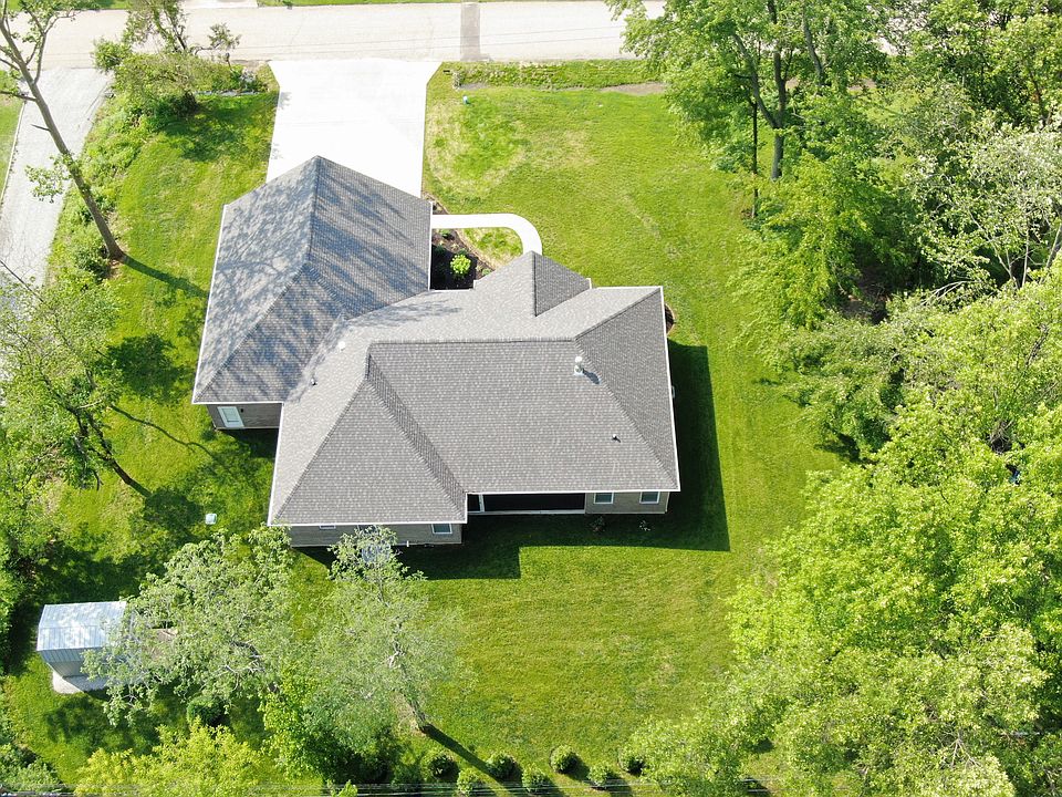 2nd image of 1249 Weber Rd