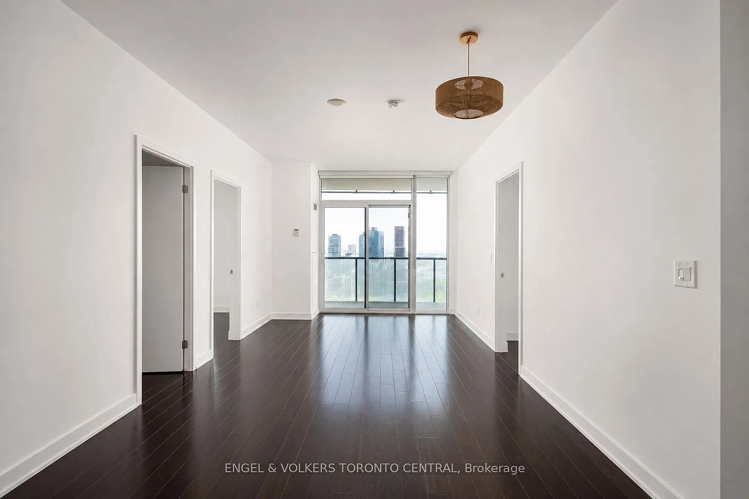 2 bed, $3,999 — Photo 4