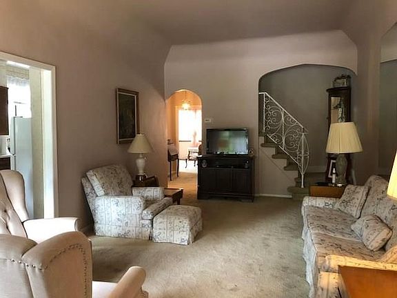 4th image of 3401 Avenue U
