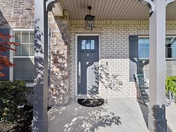 2nd image of 2079 Catalina Way
