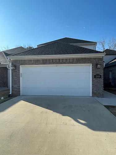 2333 E Amherst Aly Photo 1