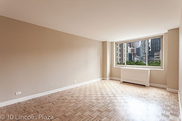 1st image of 30 W 63rd St APT 9F
