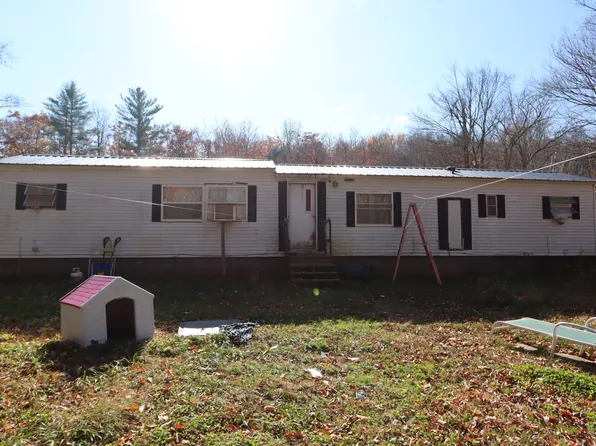 391 US Route 2 W, Wilton, ME 04294