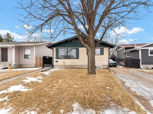 19 NW Rossmere Pl SE, Medicine Hat, AB T1B2L6