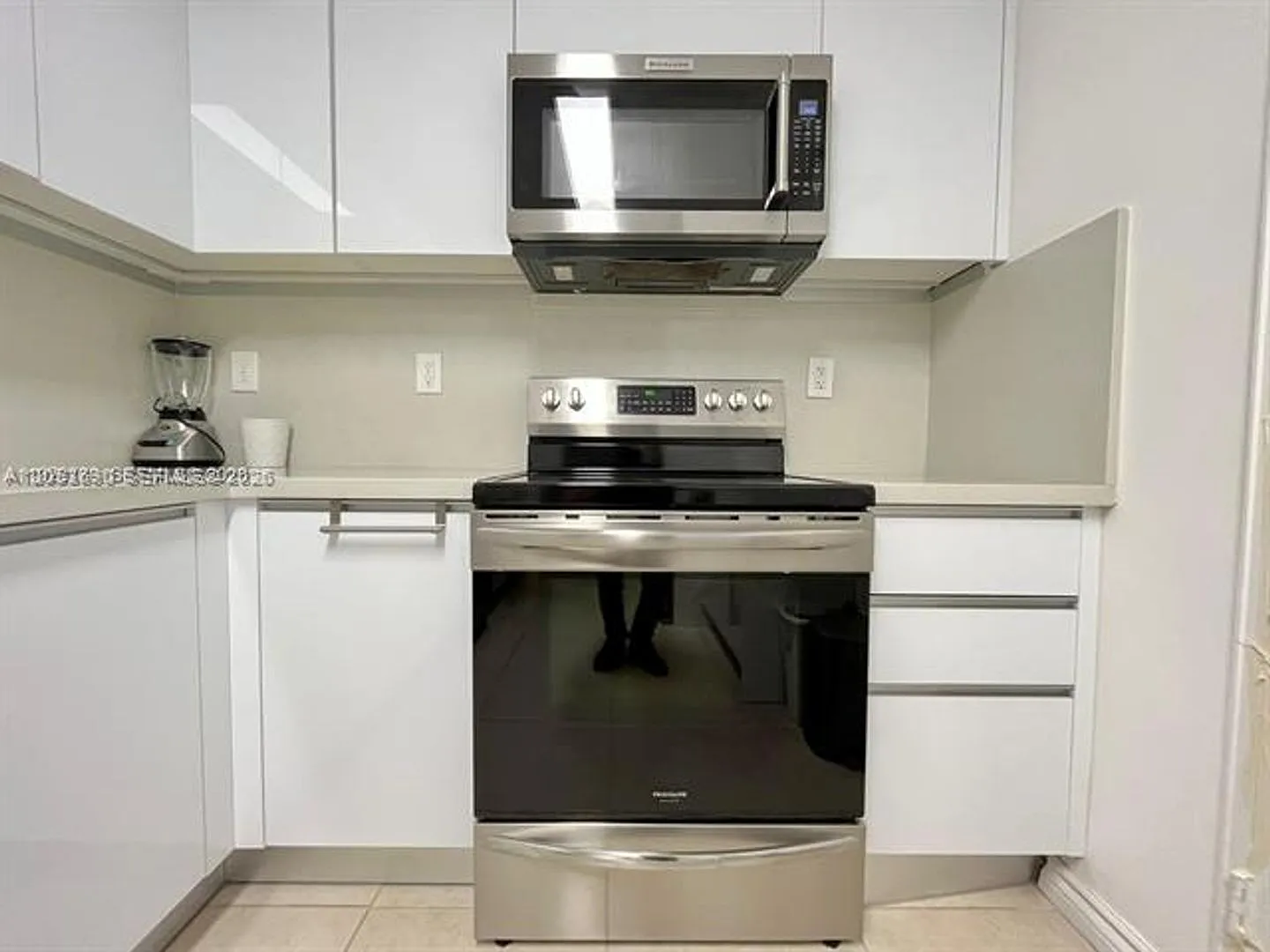 10185 Collins Ave cu-1103, Bal Harbour, FL 33154 — Photo 1