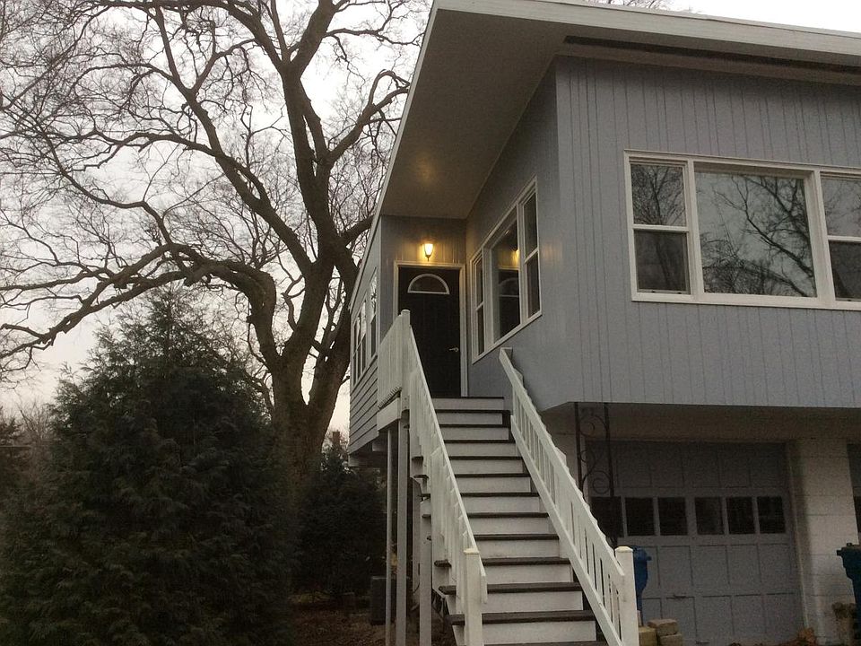 1st image of 755 1/2 W Jackson St