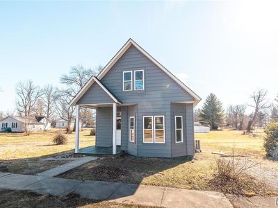 120 E Charles St, Saint James, MO, 65559