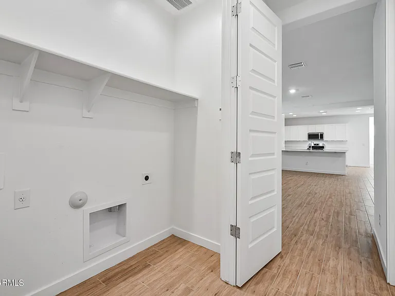 12617 W Kaler Dr — Photo 19
