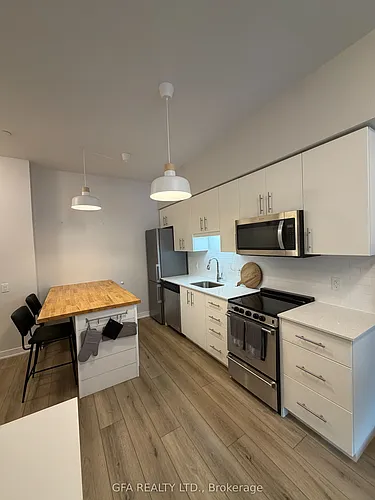 110 Fergus Ave Photo 1