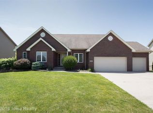 1812 NE Bel Aire Dr, Ankeny, IA 50021
