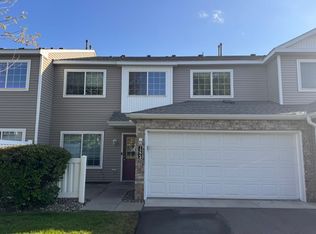 1224 Elmwood Ave, Shakopee, MN 55379