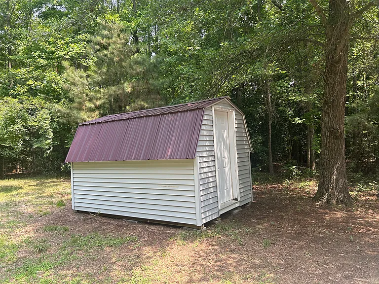4553 Gun And Rod Club Rd — Photo 9