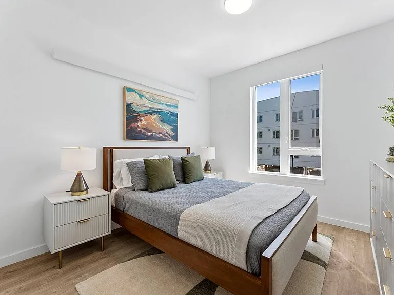 2x2 Guest Bedroom