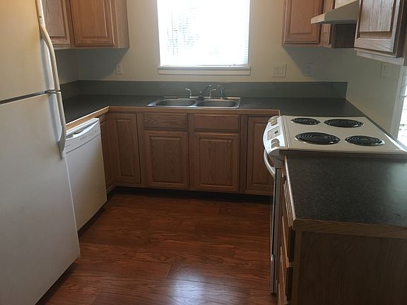 front unit kitchen