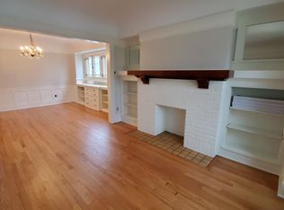 2238 N 62nd St, Wauwatosa, WI 53213