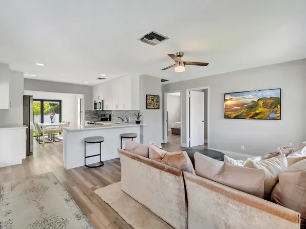 512 NW 8th Street, Boynton Beach, FL 33426