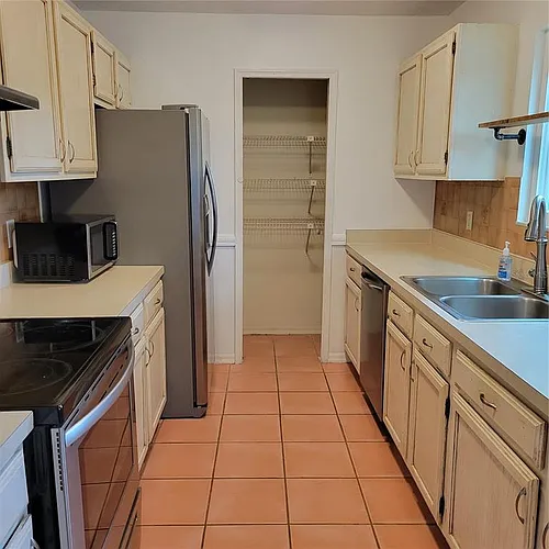 5523 Cretan Way Photo 1