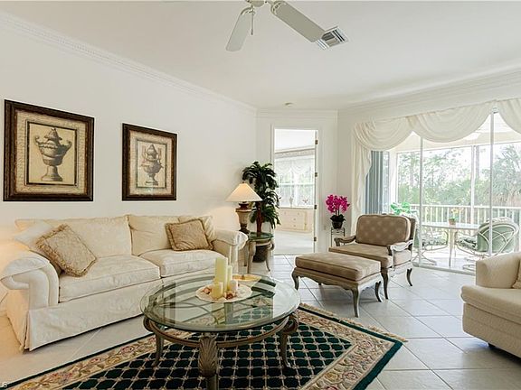 5th image of 3954 Bishopwood Ct W Unit 202
