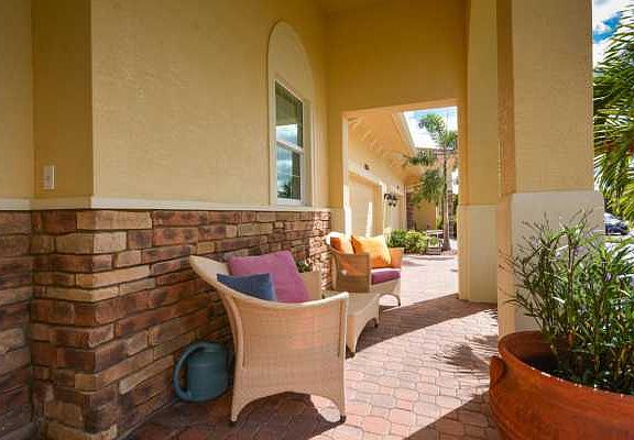 Home For Sale In Pga Village