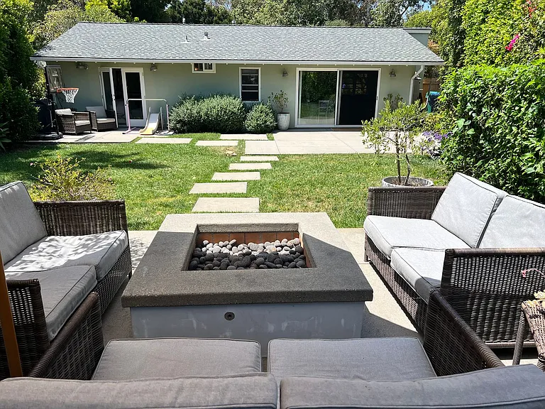 7980 Rio Vista Dr — Photo 18
