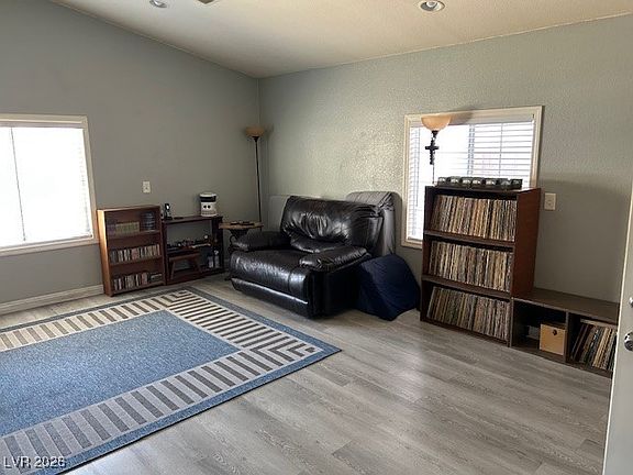 5th image of 3851 Cotillion Ct