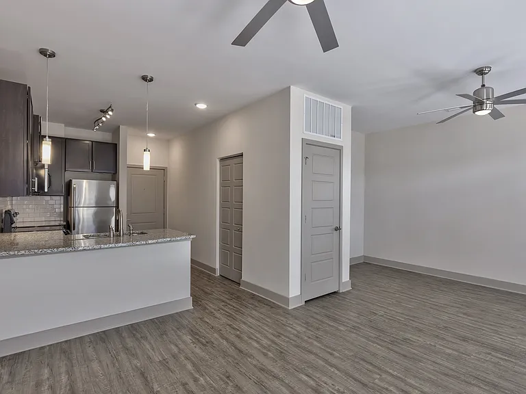 Marble Alley Lofts — Photo 75