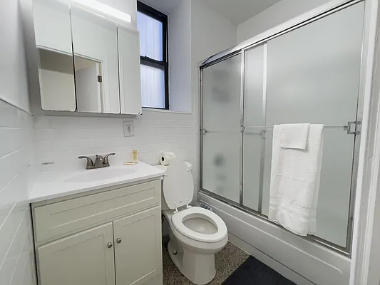 Rented by Property Link Mgmt, LLC | media 10