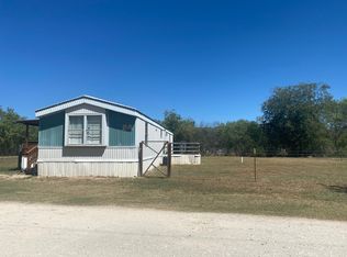 15633 Henze Rd, San Antonio, TX 78223
