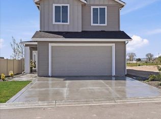 3325 Elliptical Ln, Caldwell, ID 83605