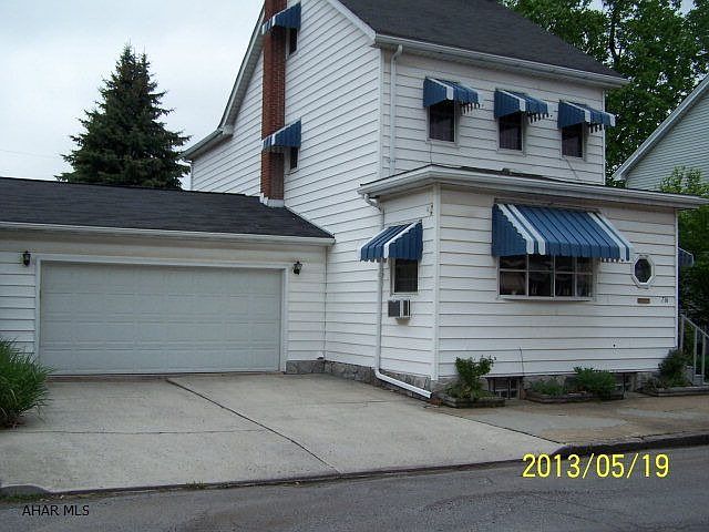 1st image of 716 Crawford Ave
