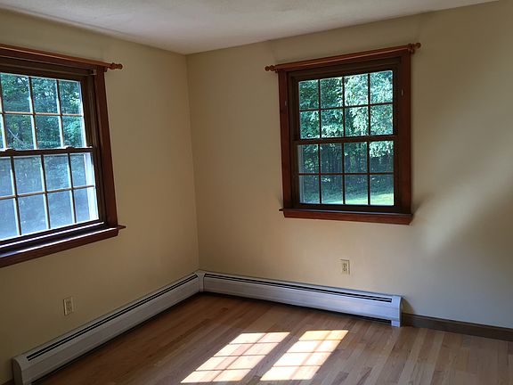 5th image of 45 Meetinghouse Rd #A