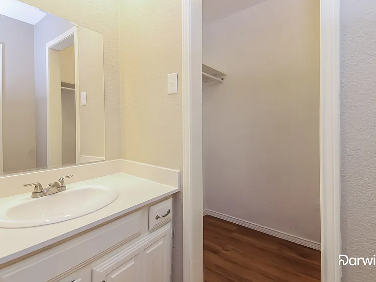 2809 Tedlow Trl — Photo 12