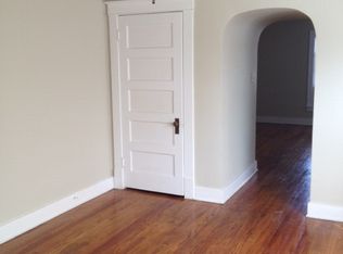 614 S 5th Street #Second Floor, Springfield, IL 62703