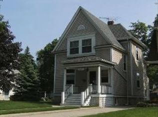 1647 W 101st St, Chicago, IL 60643