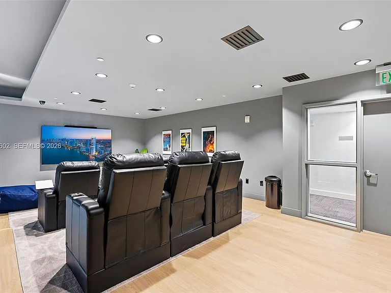 350 NE 24th St #1107 — Photo 31
