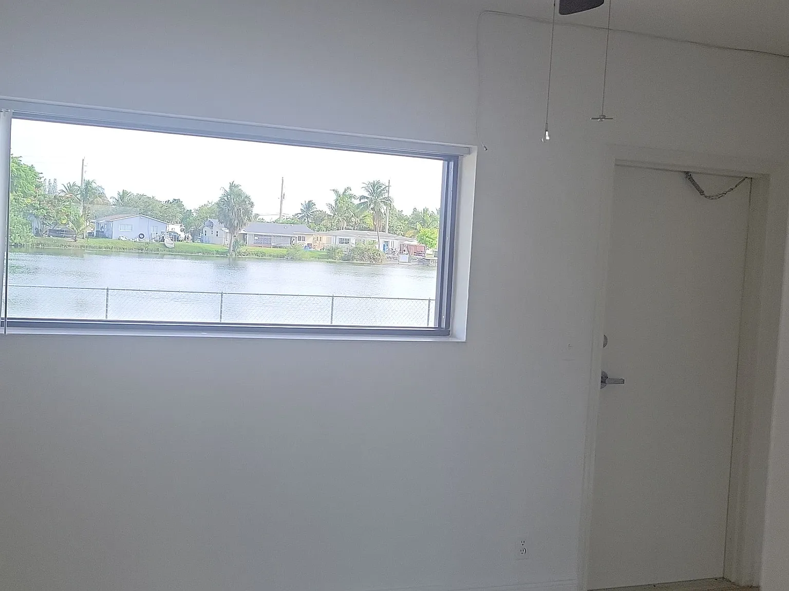 806 SW 2nd St — Photo 3
