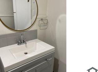 2811 Dennis St #3, Houston, TX 77004