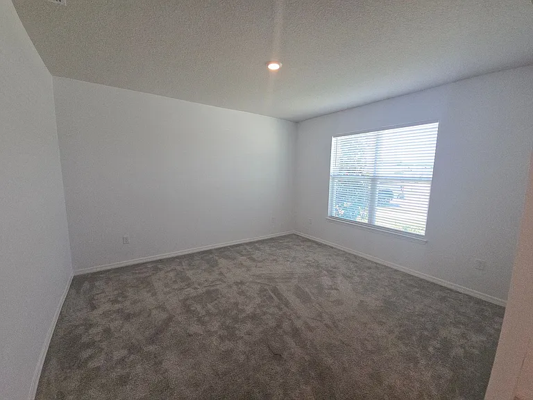 1098 Michelangelo Ln — Photo 12